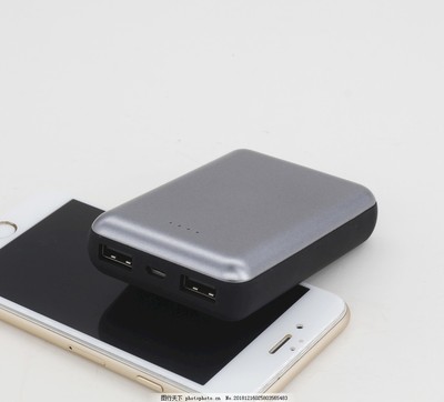 移動電源與音箱 現(xiàn)代數(shù)碼生活的得力助手