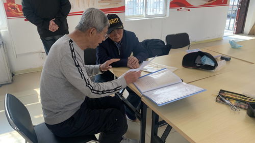 我為群眾辦實事 青島市北區興隆路街道開展為老服務公益理發活動